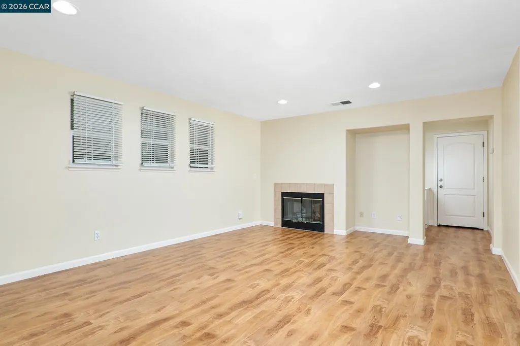 231 Whimbrel Circle Pittsburg CA 94565