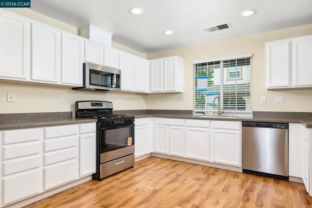 231 Whimbrel Circle Pittsburg CA 94565