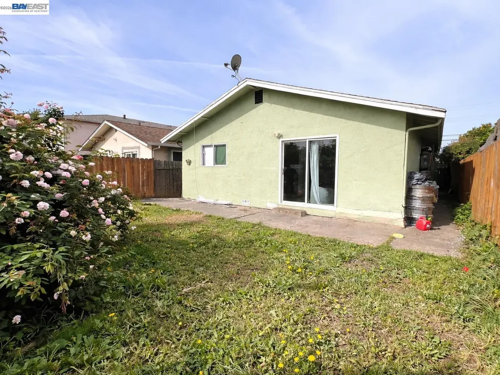 634 8th Street Richmond CA 94801