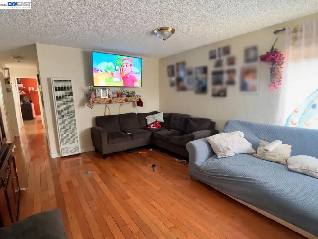 634 8th Street Richmond CA 94801