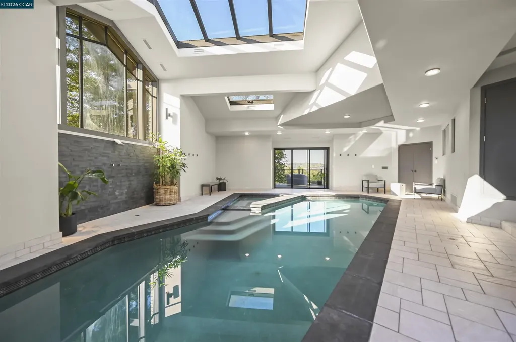 3284 Surmont Drive Lafayette CA 94549