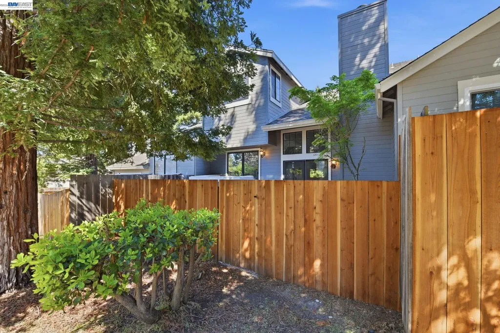 664 Praderia Circle Fremont CA 94539
