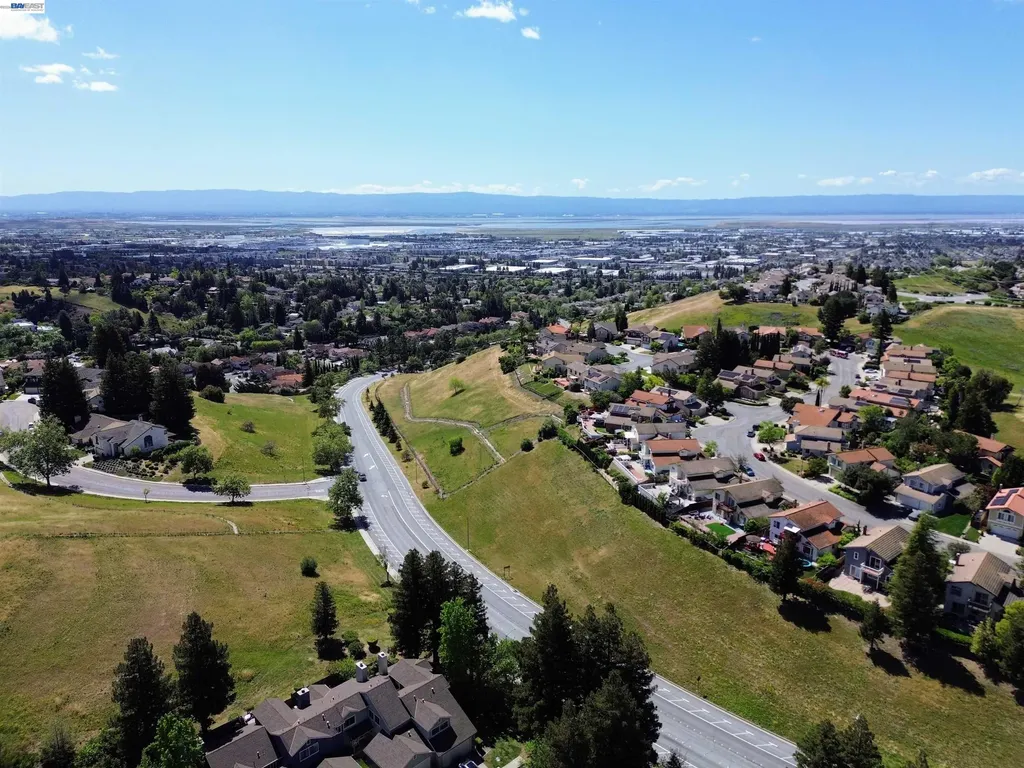 664 Praderia Circle Fremont CA 94539