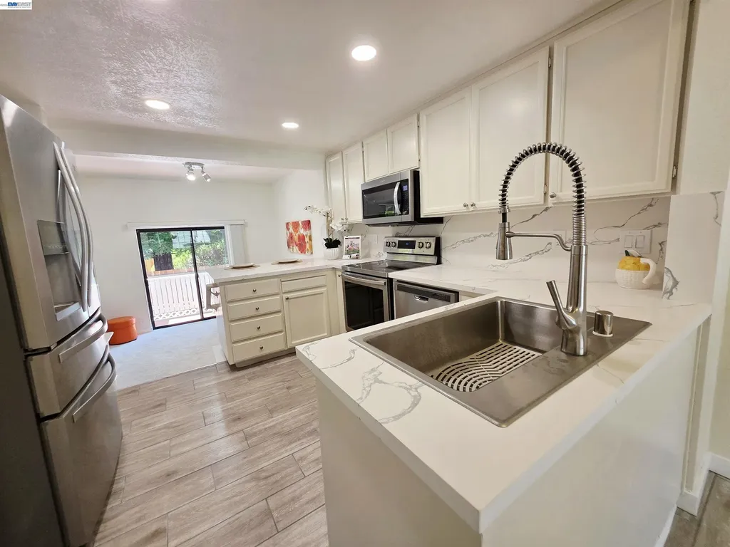 664 Praderia Circle Fremont CA 94539