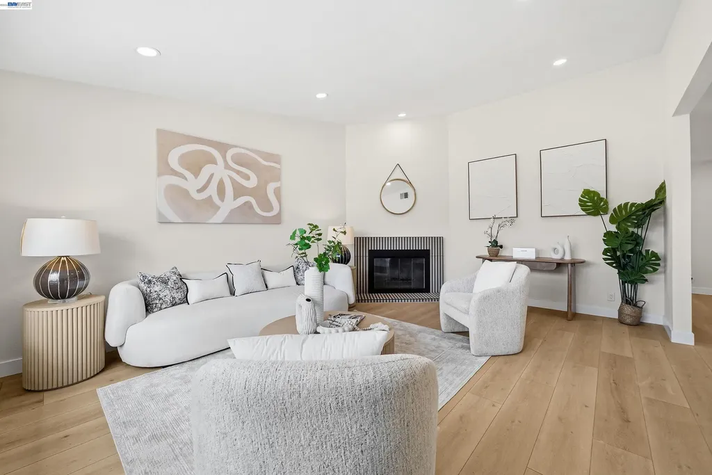 32419 Woodland Drive Union City CA 94587