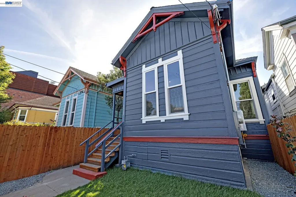 1515 Center Street Oakland CA 94607