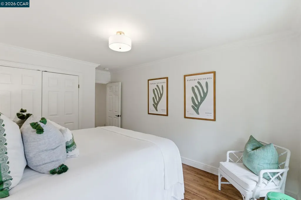 80 Tara Road Orinda CA 94563