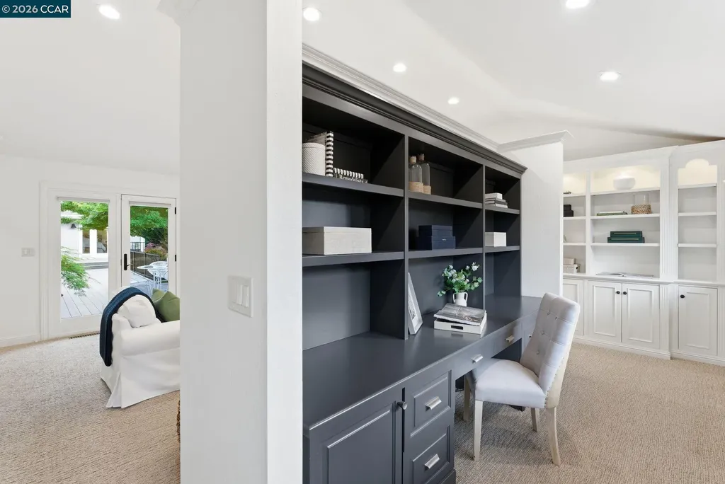 80 Tara Road Orinda CA 94563
