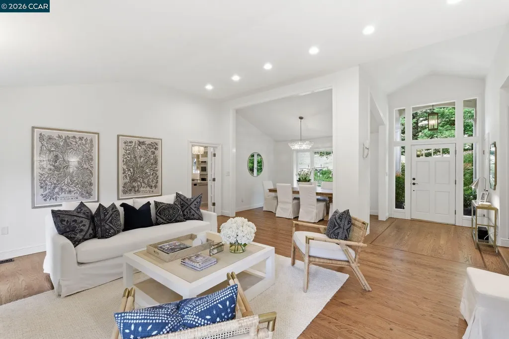 80 Tara Road Orinda CA 94563