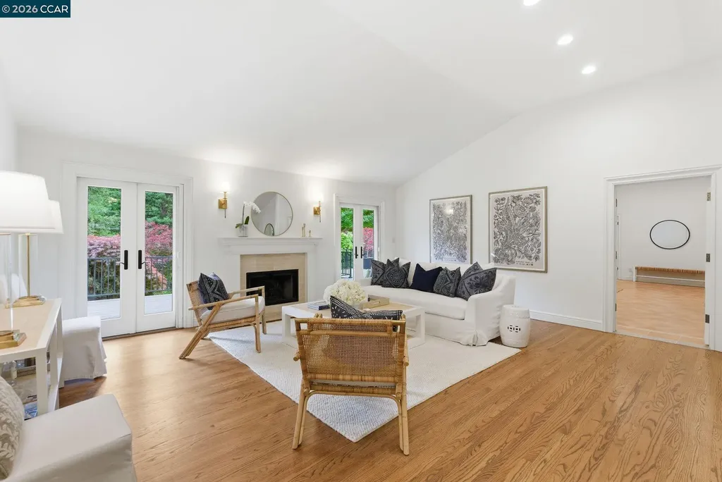 80 Tara Road Orinda CA 94563