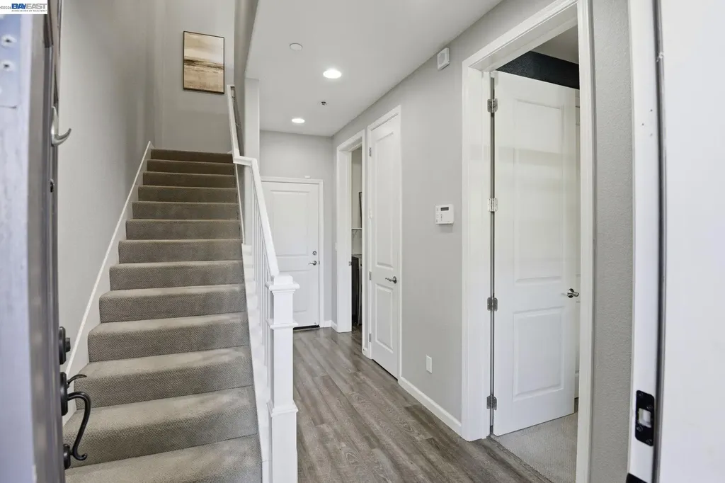 2332 Carbondale Way Dublin CA 94568