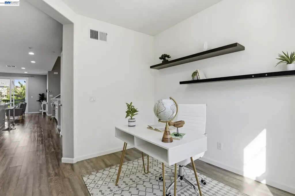 2332 Carbondale Way Dublin CA 94568
