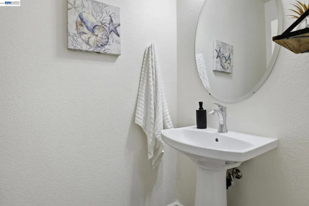 2332 Carbondale Way Dublin CA 94568