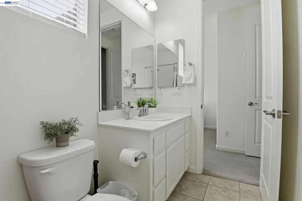 2332 Carbondale Way Dublin CA 94568