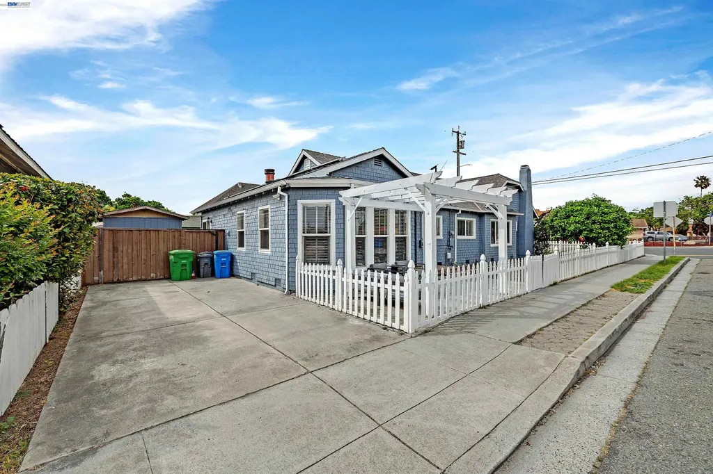 3710 Smith Street Union City CA 94587