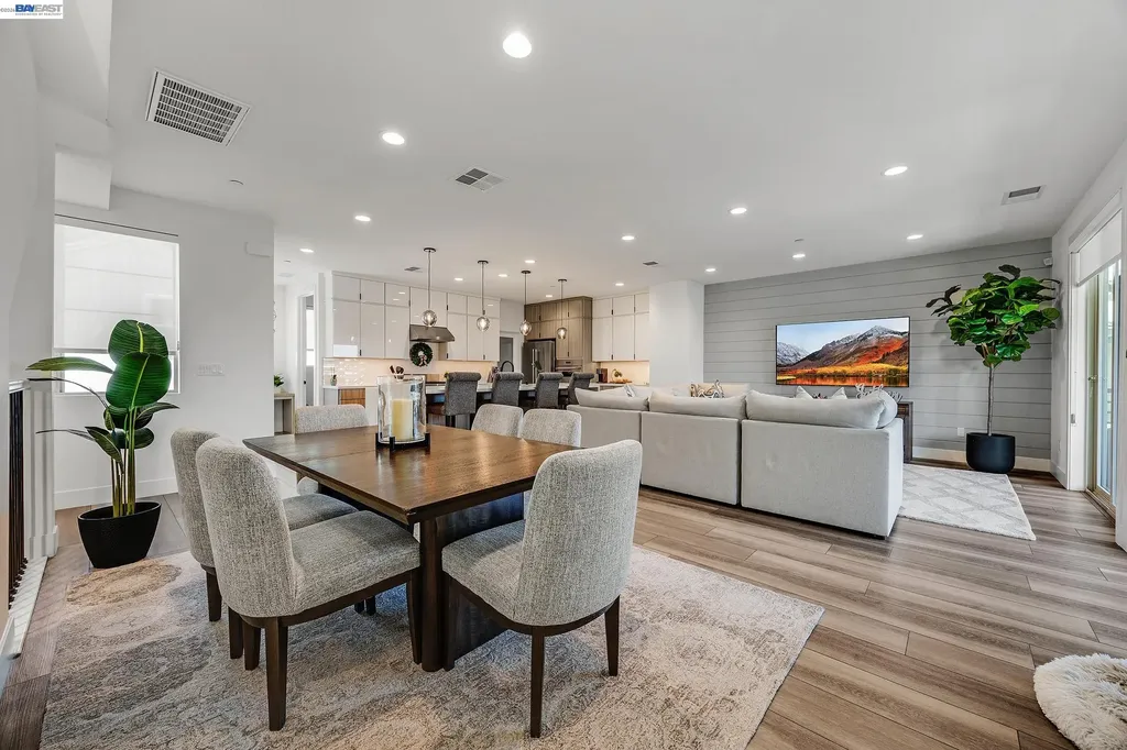5977 Ruby Place Dublin CA 94568