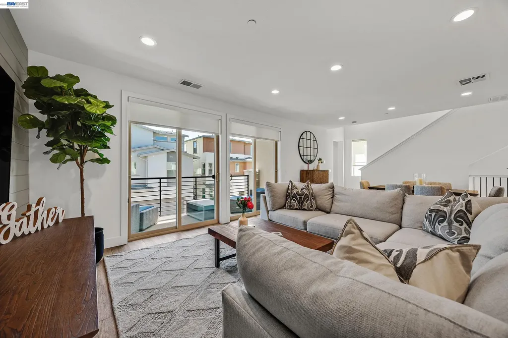 5977 Ruby Place Dublin CA 94568