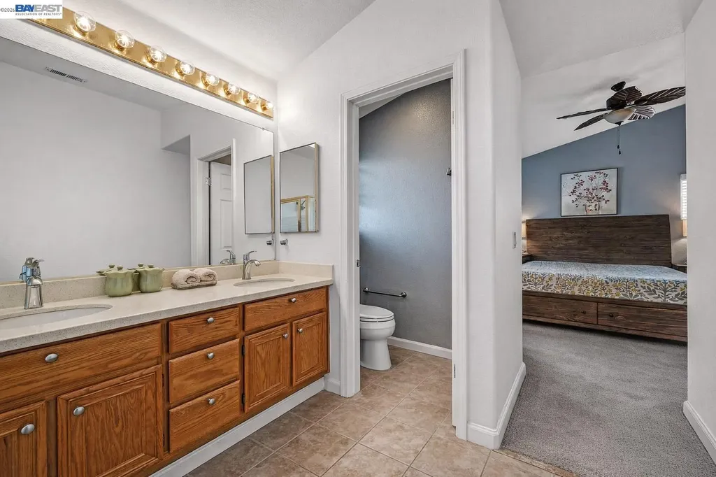 15100 Shining Star Lane San Leandro CA 94579