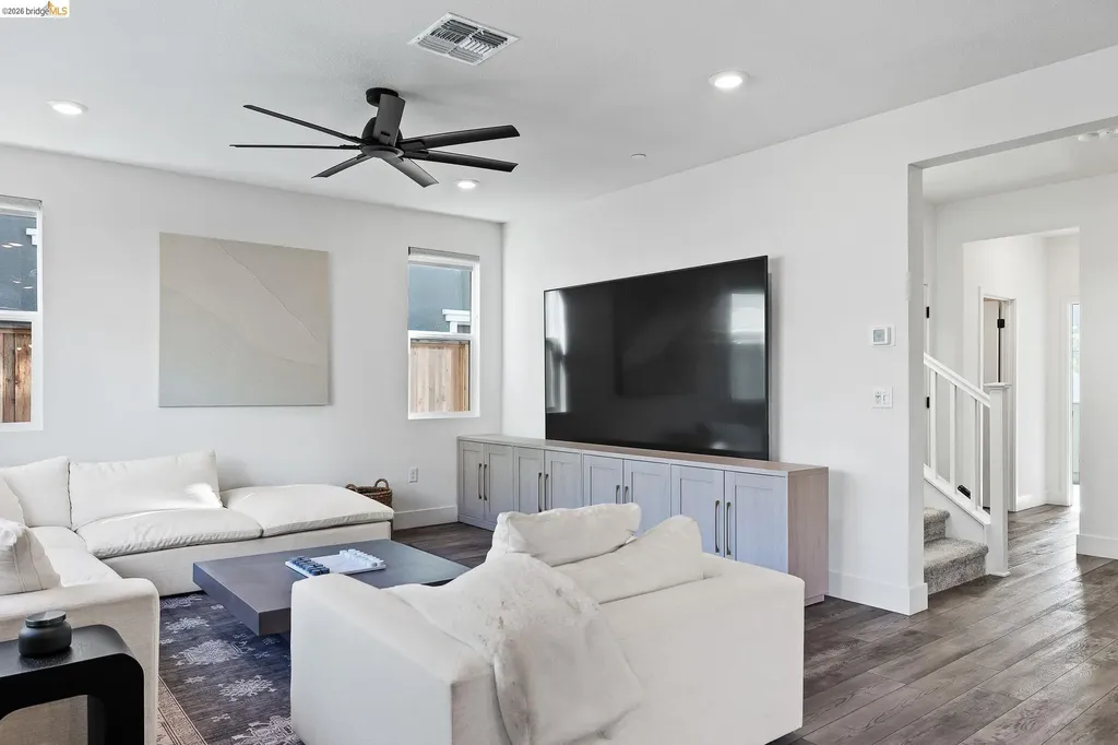 138 Granite Way Oakley CA 94561