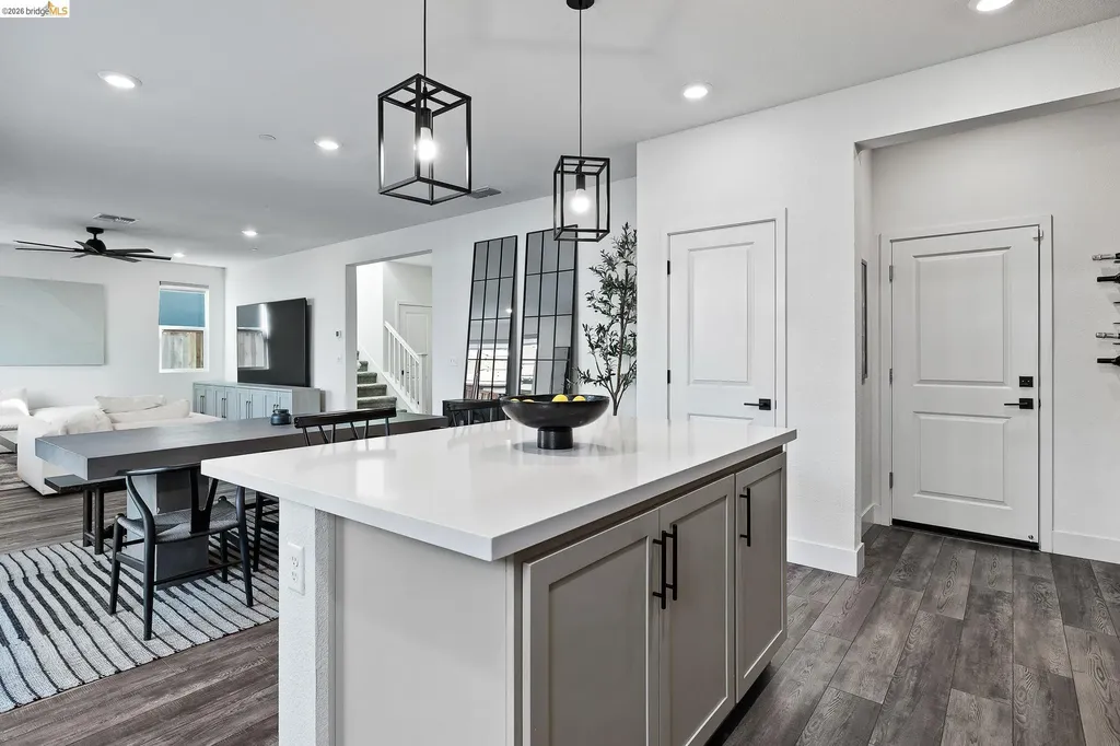 138 Granite Way Oakley CA 94561