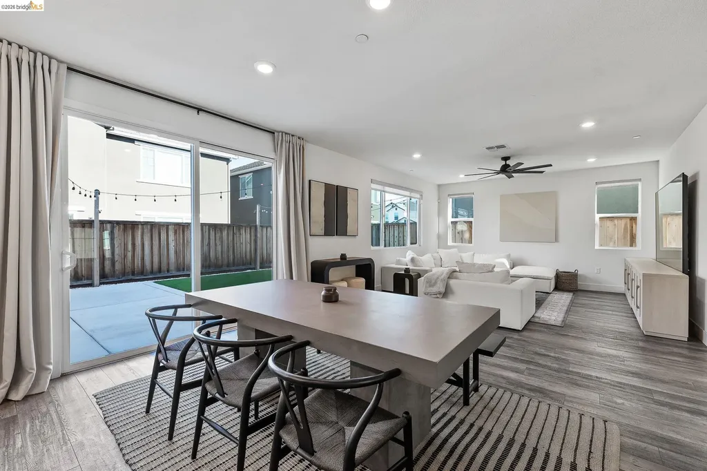 138 Granite Way Oakley CA 94561