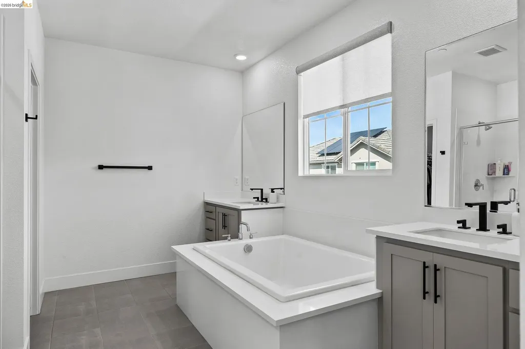 138 Granite Way Oakley CA 94561