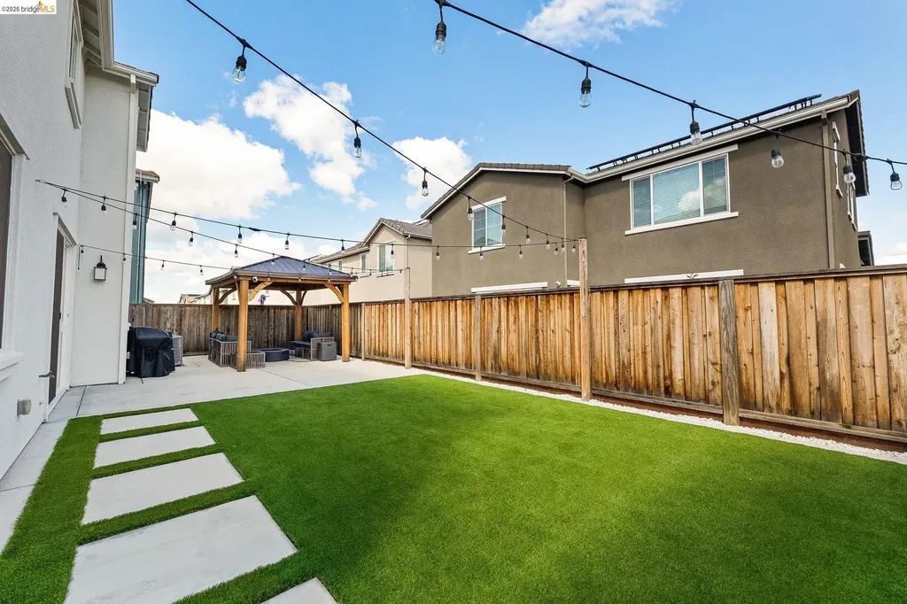 138 Granite Way Oakley CA 94561