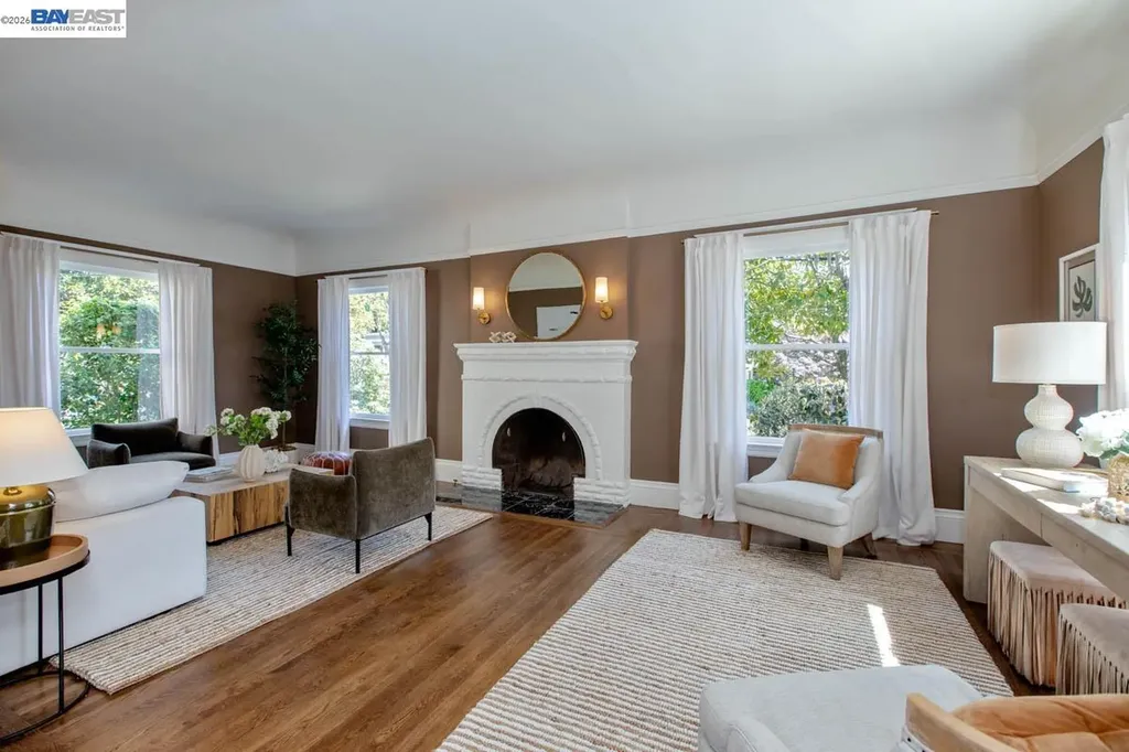 1111 Union Street Alameda CA 94501