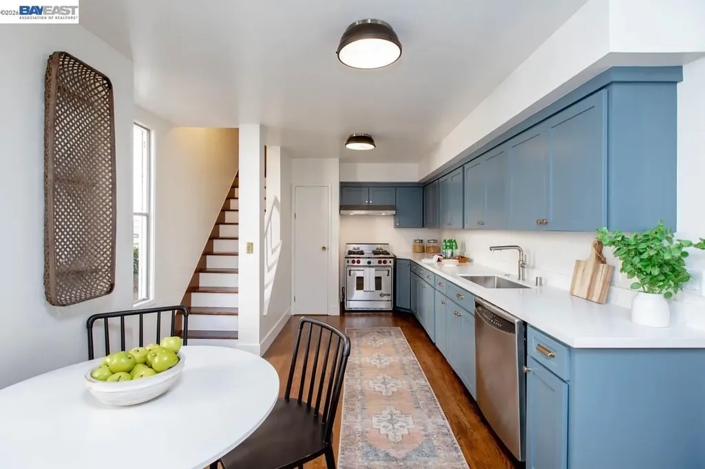 1111 Union Street Alameda CA 94501
