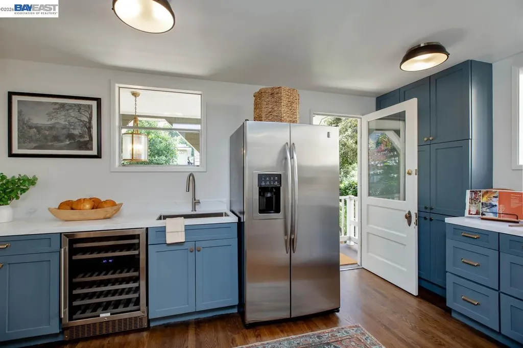 1111 Union Street Alameda CA 94501