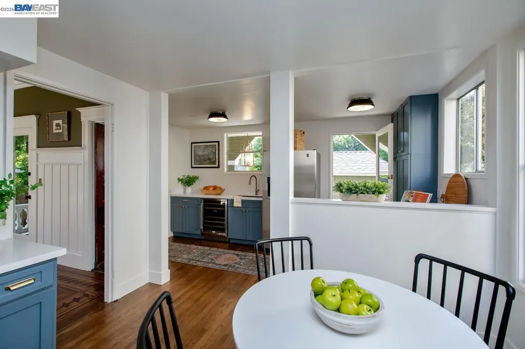 1111 Union Street Alameda CA 94501