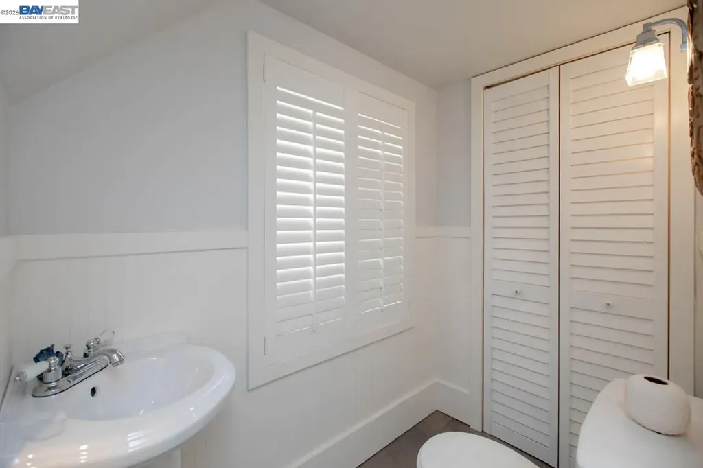 1111 Union Street Alameda CA 94501