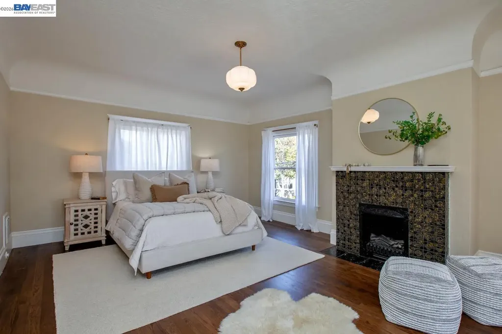 1111 Union Street Alameda CA 94501