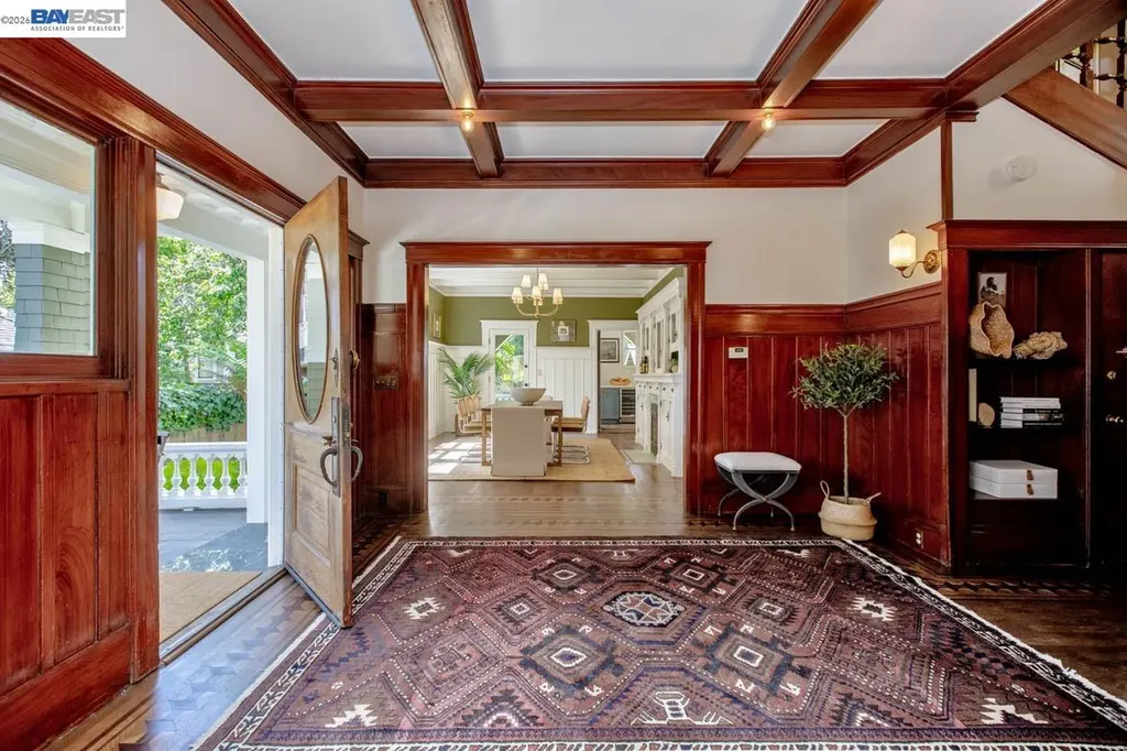 1111 Union Street Alameda CA 94501