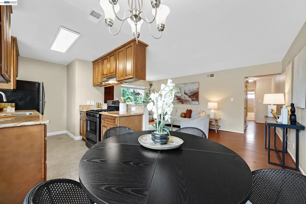 2110 Arroyo Court Pleasanton CA 94588