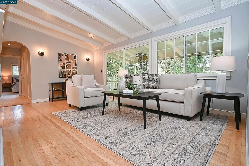 15 Vista Hermosa Walnut Creek CA 94597