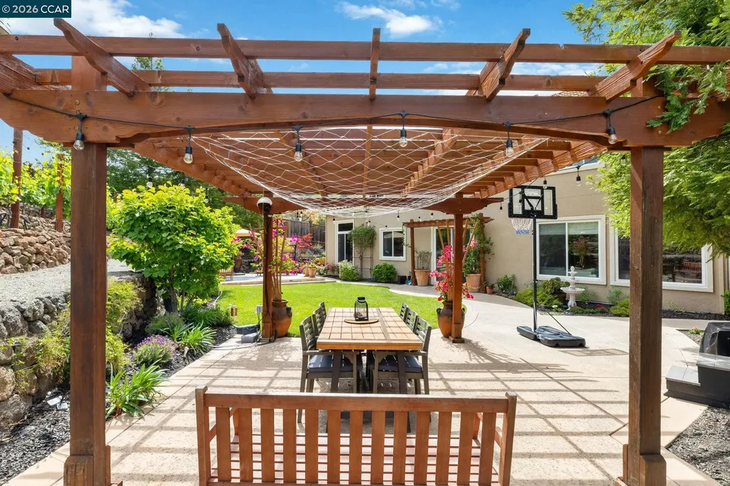 5375 Fernbank Drive Concord CA 94521