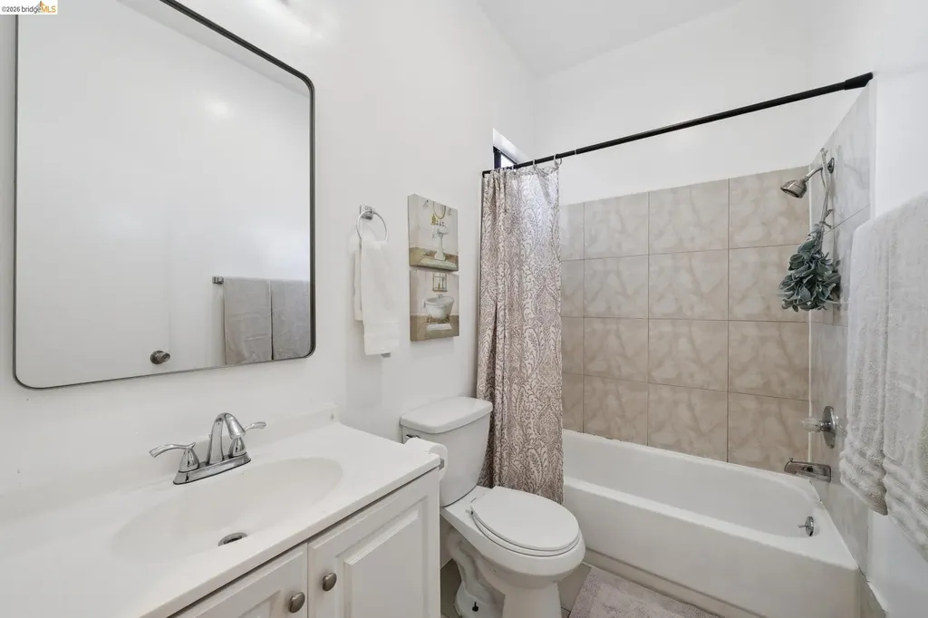 1946 20th Street Oakland CA 94606