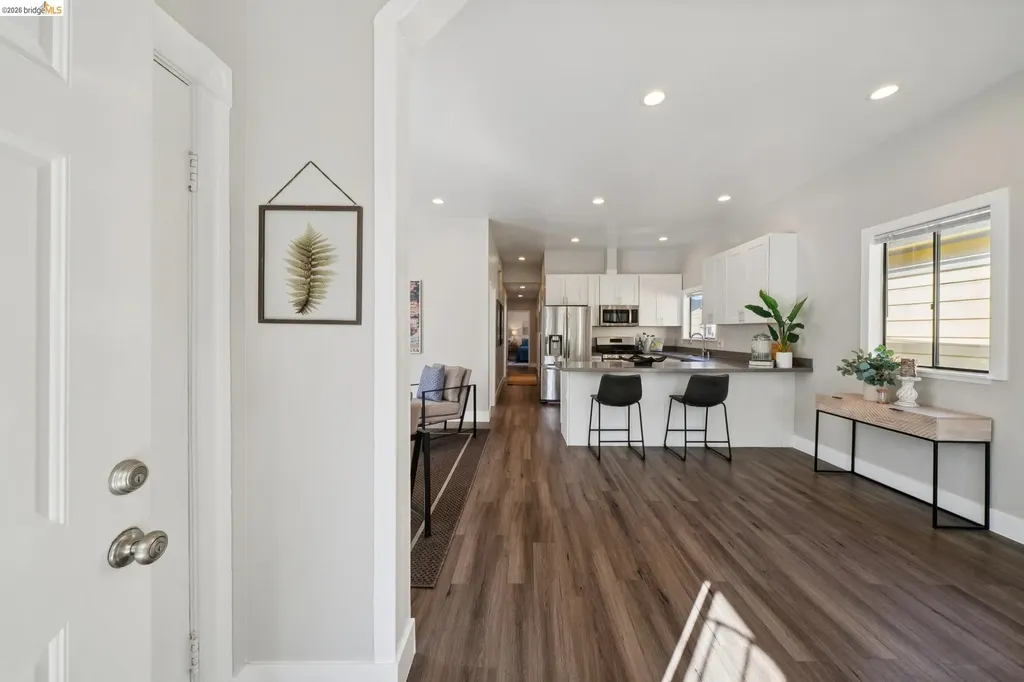 1946 20th Street Oakland CA 94606