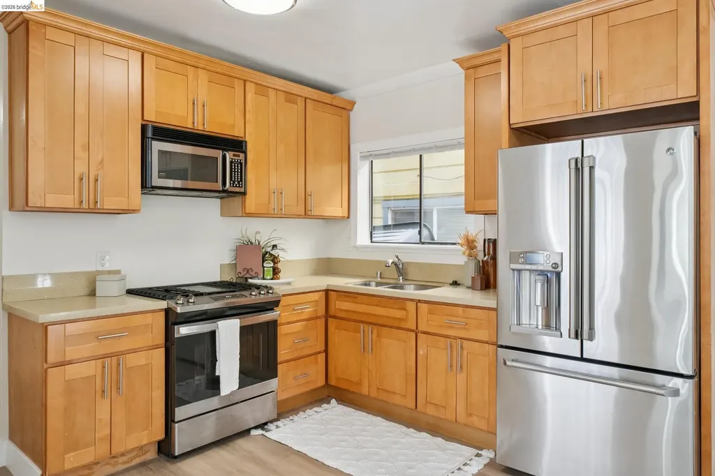 1946 20th Street Oakland CA 94606