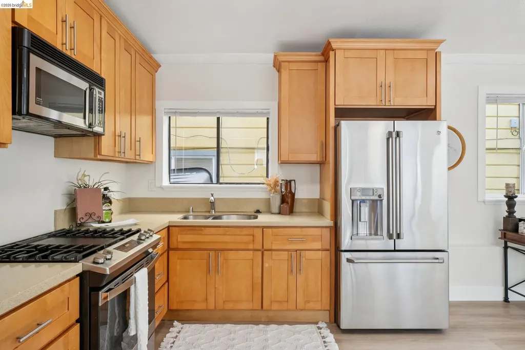 1946 20th Street Oakland CA 94606