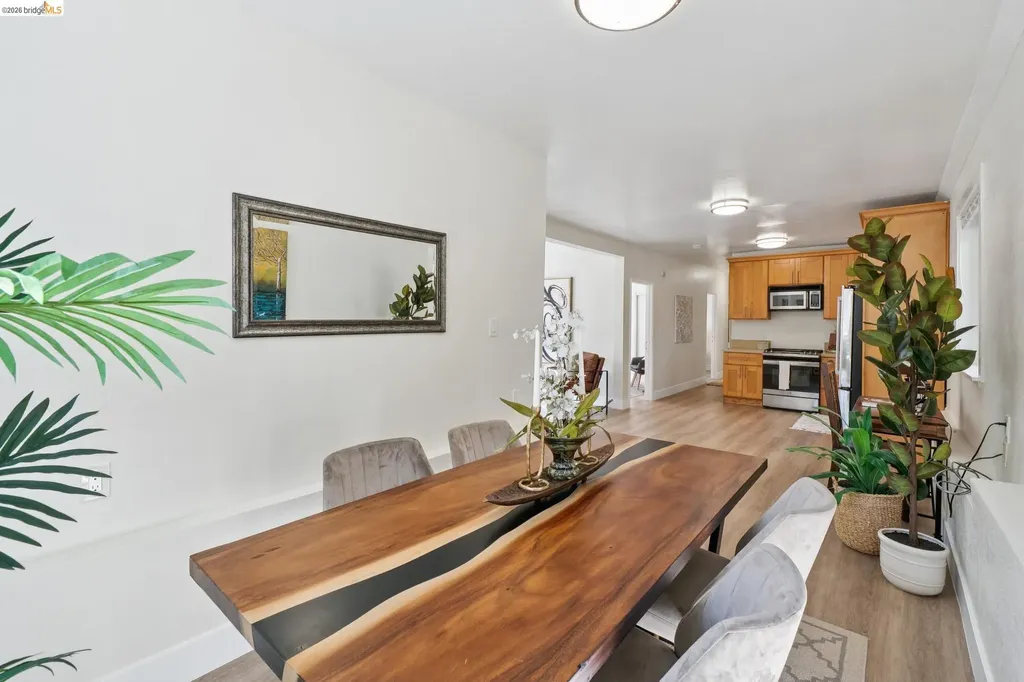 1946 20th Street Oakland CA 94606