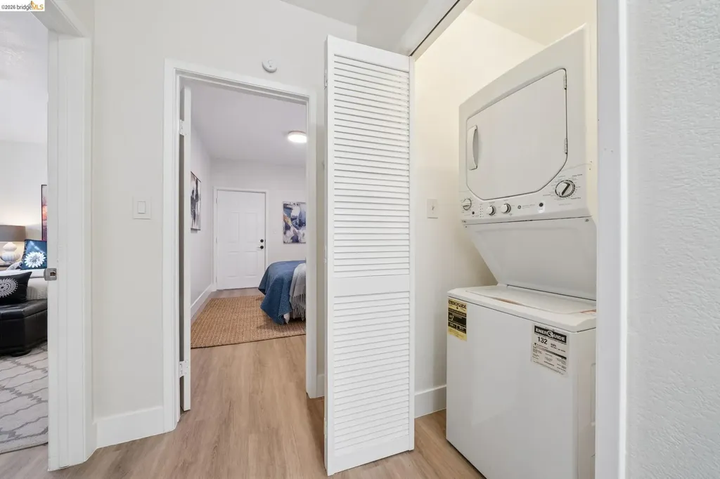1946 20th Street Oakland CA 94606