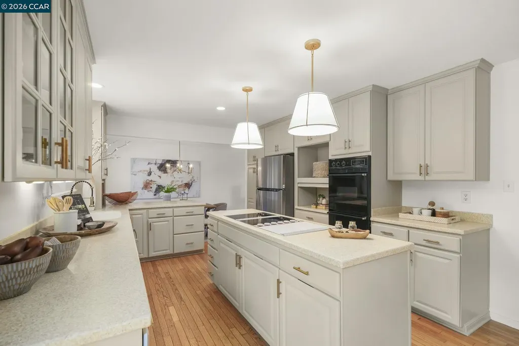 425 Roanoke Drive Martinez CA 94553