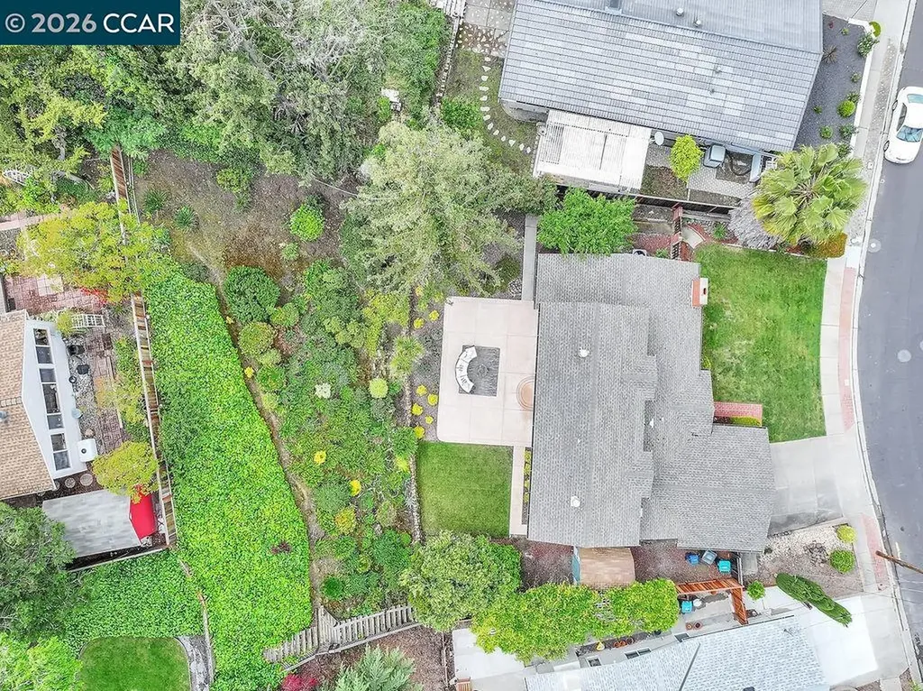 425 Roanoke Drive Martinez CA 94553
