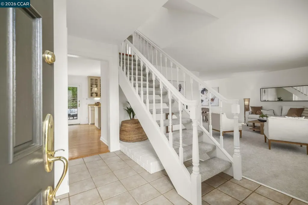 425 Roanoke Drive Martinez CA 94553