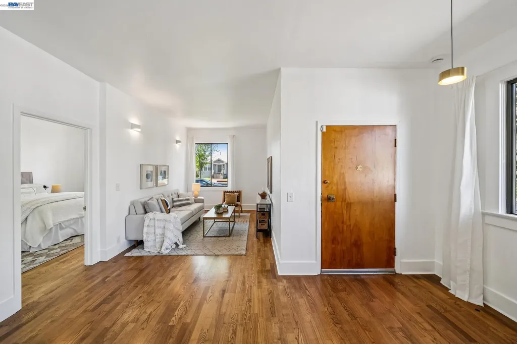 2135 Buena Vista Avenue Alameda CA 94501