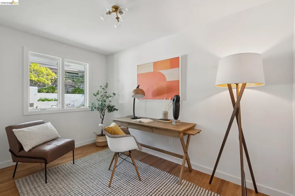 246 Pershing Drive Oakland CA 94611