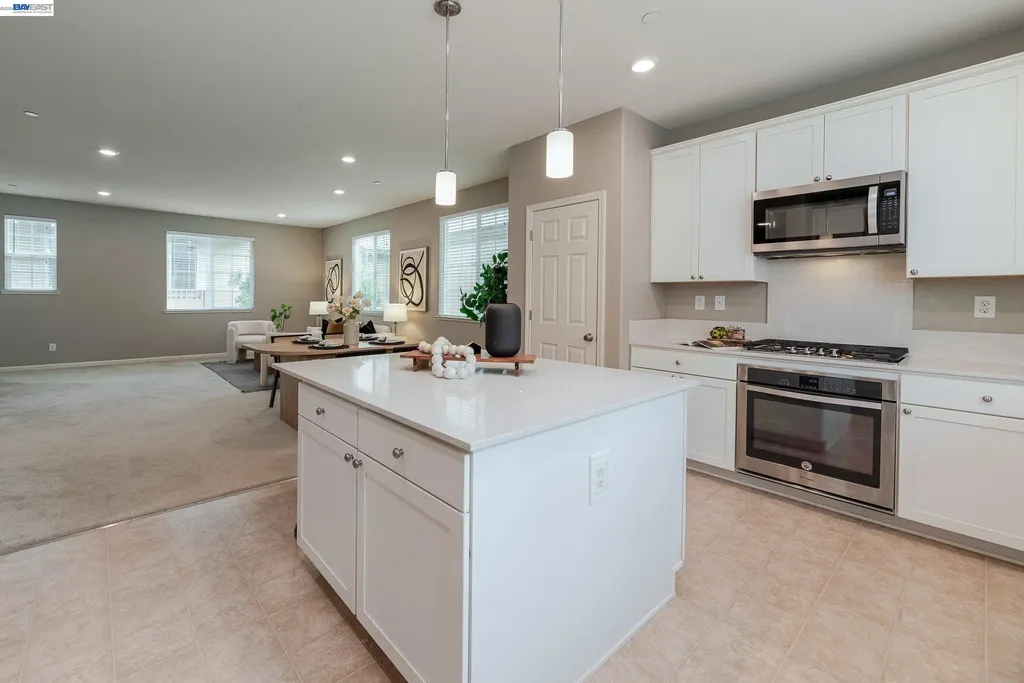 1114 Speros Court Hayward CA 94544