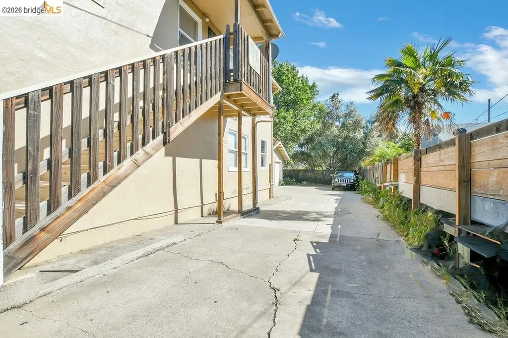 709 8th Street Antioch CA 94509